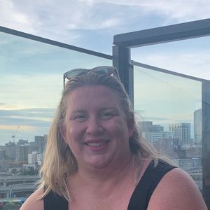 Meet your Posher, Nora